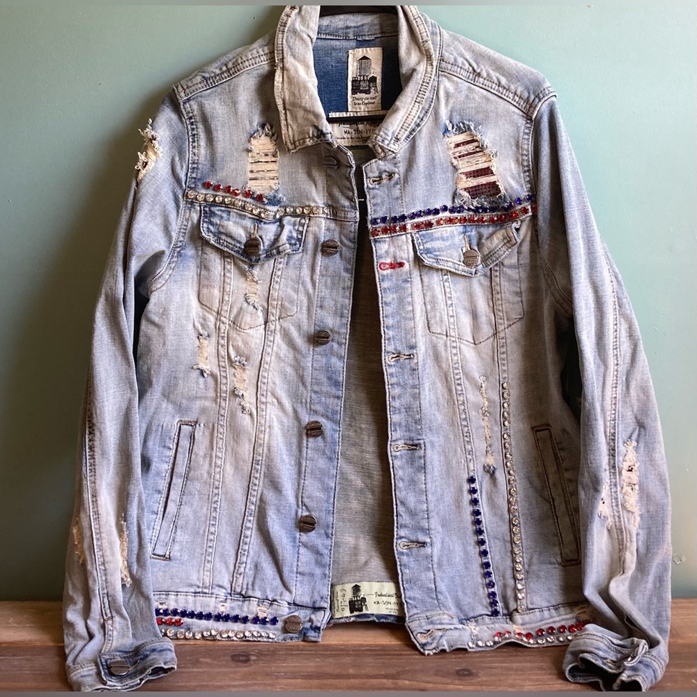 NWT Women’s Industrial Indigo Rhinestone Denim Stretch Jacket Medium